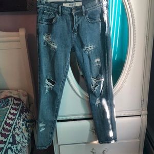 Brandy Melville Ripped jeans